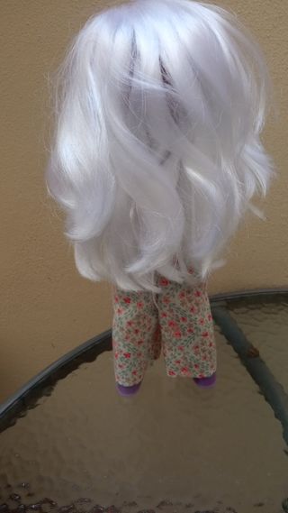 Muñeca Kika