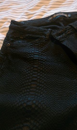 Pantalones Zara negros talla L