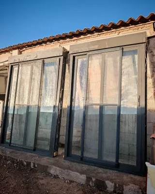 1 Balconera autoblocante automática