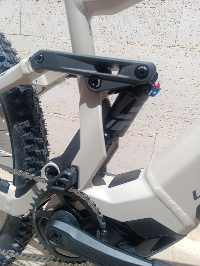 Bicicleta eléctrica Lapierre Overvolt TR 6.8