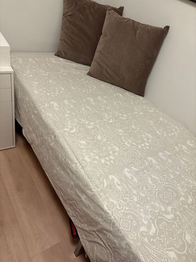 Funda nórdica + 2 cuadrantes con relleno + cojin