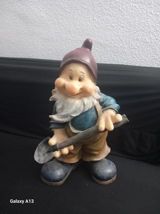 Enanito jardinero figura decorativa