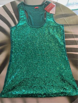Top GUESS verde lentejuelas