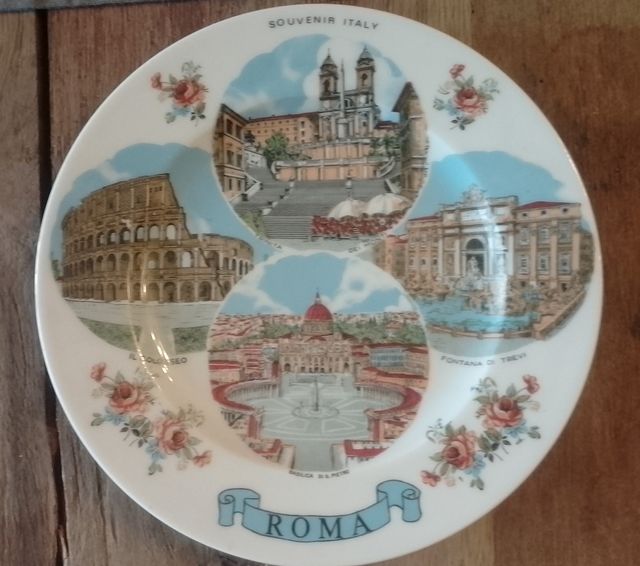 Piatto souvenir di Roma