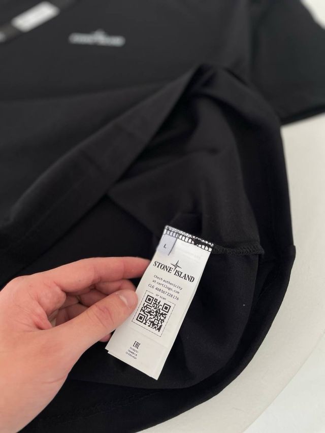 2 Camisetas Stone Island