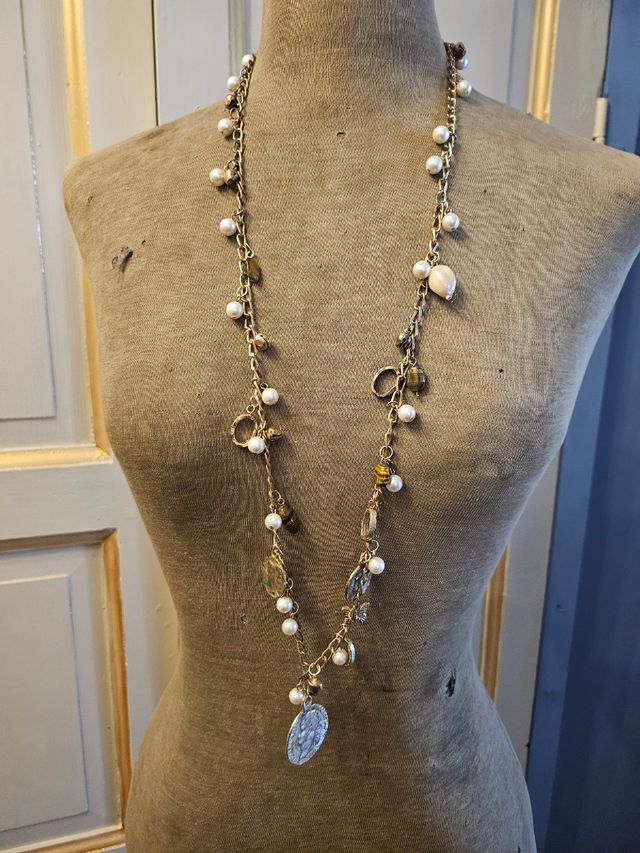 Collana lunga oro e perle