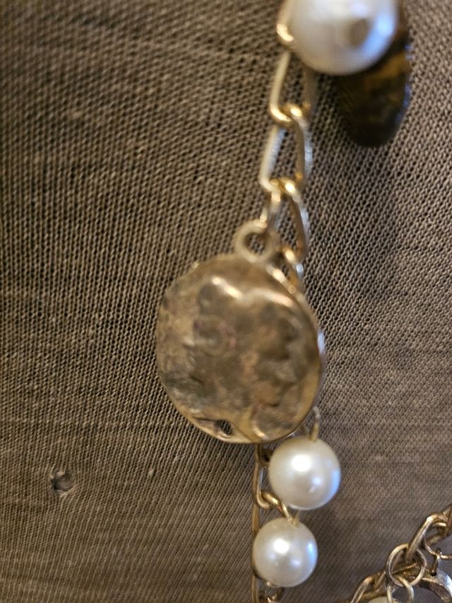 Collana lunga oro e perle