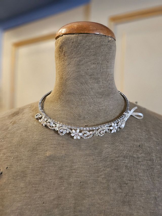 Collana con fiori | Gioiello