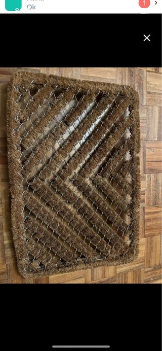Zerbino in sisal marrone con design