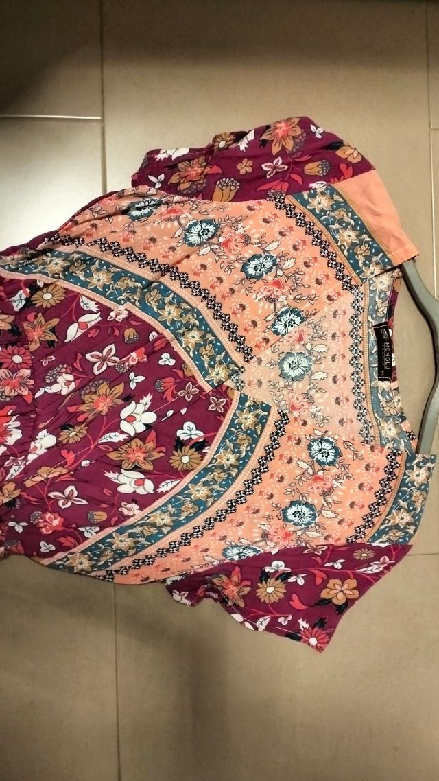 Vestido floral largo talla M