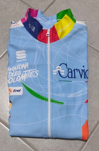 Smanicato Maratona Dolomiti Carvico