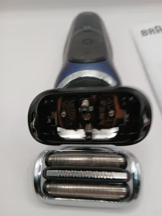 Máquina de Afeitar Barba con Accesorios 