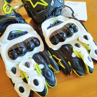 Guantes Alpinestar GP Pro talla L
NUEVOS