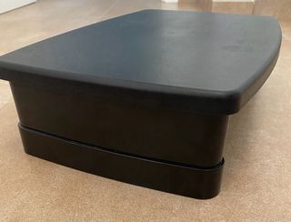 Soporte monitor/portatil AmazonBasics