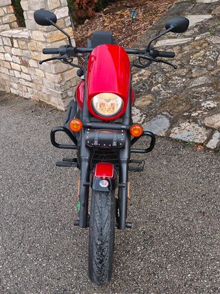 UM Renegade Sport 125 