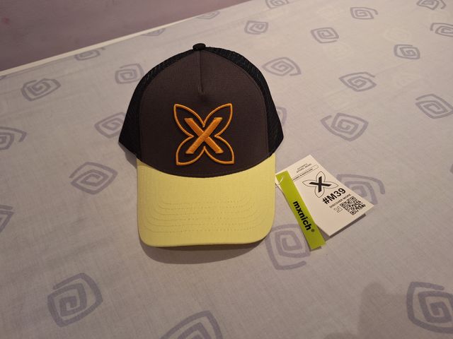 Gorra Munich sin estrenar. Conserva etiqueta.