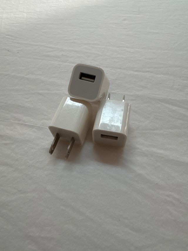 3 Cargadores Apple iPhone USB