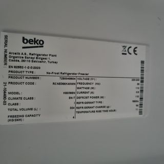 Combi nevera Beko..aun  1 año garantía comercial
