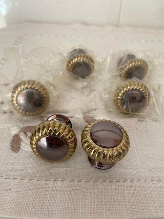 6 pomos dorados para puerta