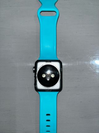 Apple Watch 3 - Gris y Plata.