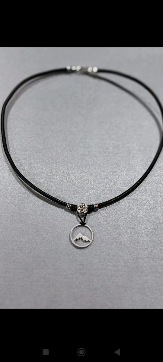 Colgante Montaña - Collar