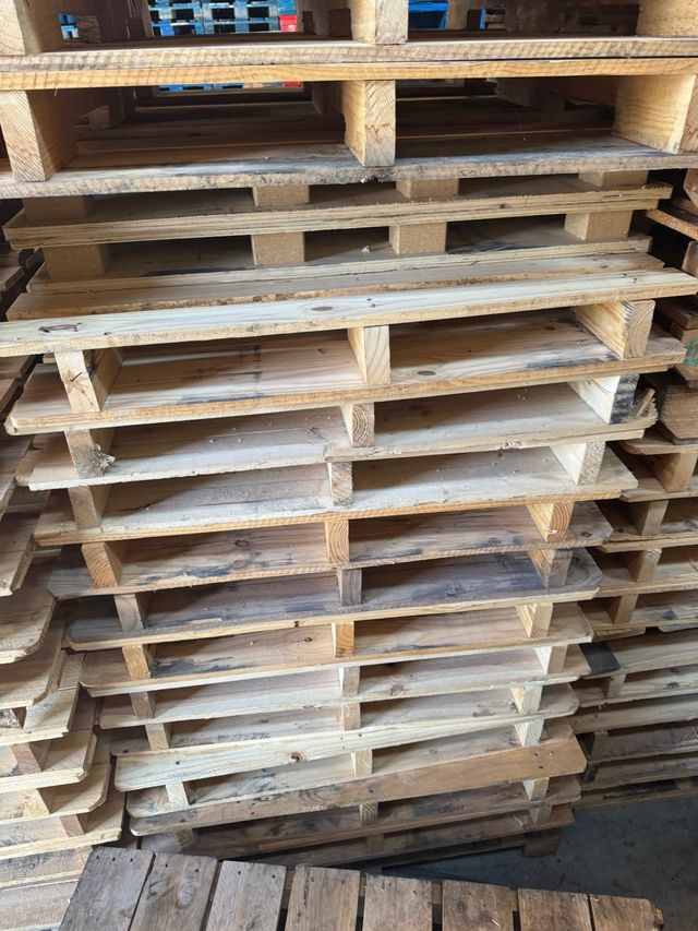Palets madera 130x110 todos iguales