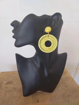 Pendientes aro rafia amarillo