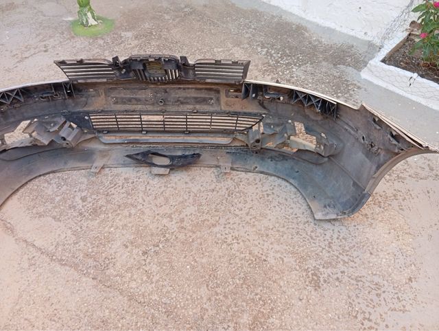 Paragolpes delantero Seat León