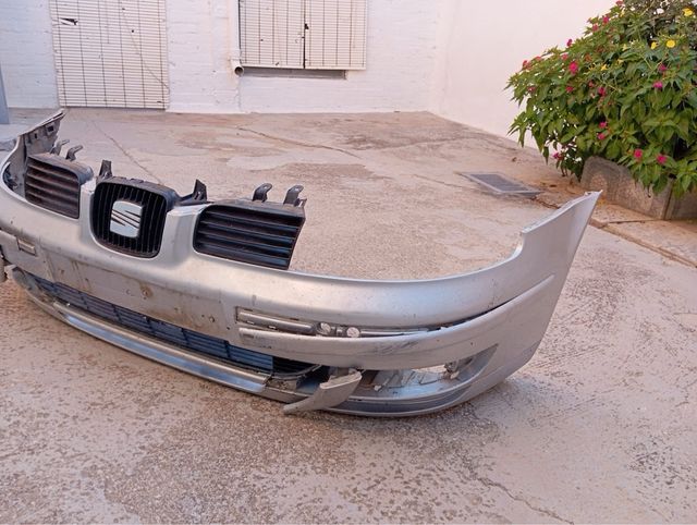 Paragolpes delantero Seat León