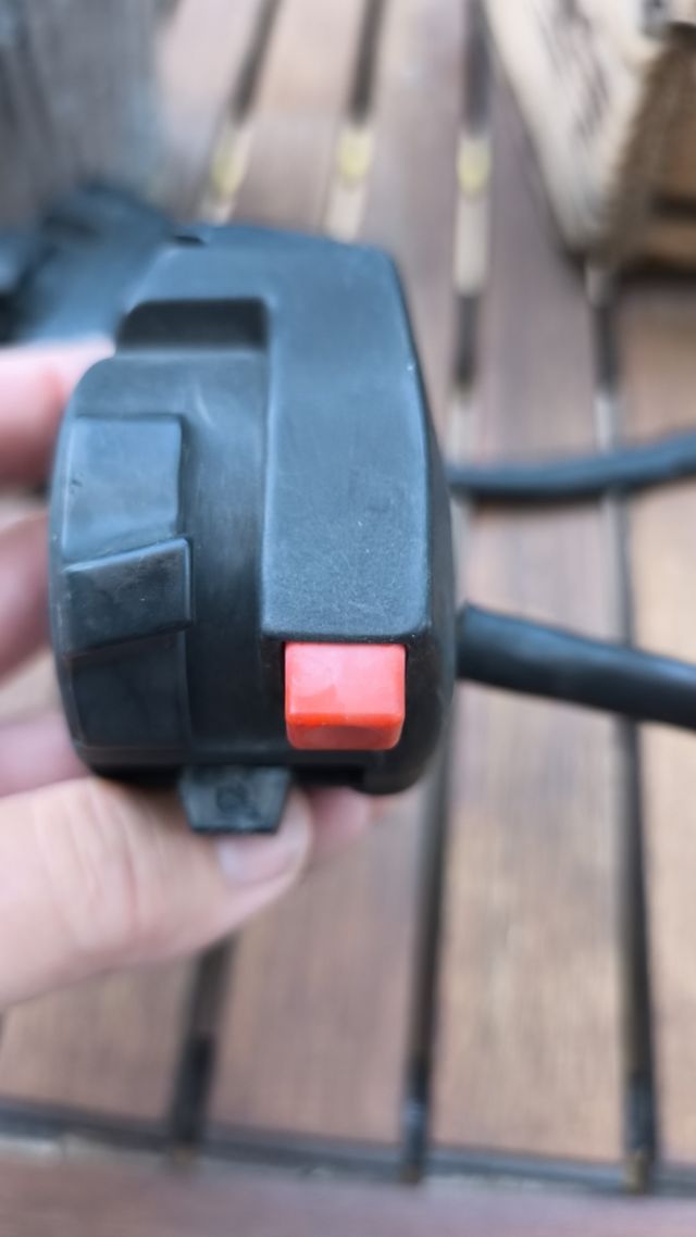 Mando intermitentes Ducati Monster