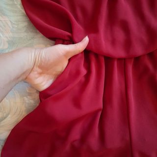 Tutina rossa spalline fiorellini