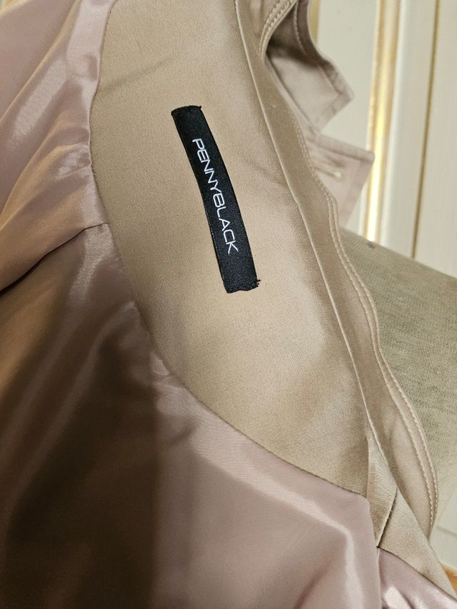 Giacchino beige corto