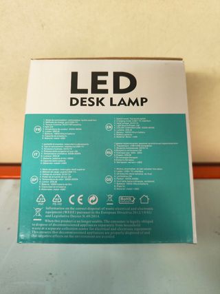Lampada da tavolo LED marrone