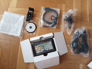 Navegador GPS Garmin nüvi 265w sin estrenar