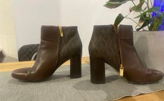 Botines Michael Kors Marrón