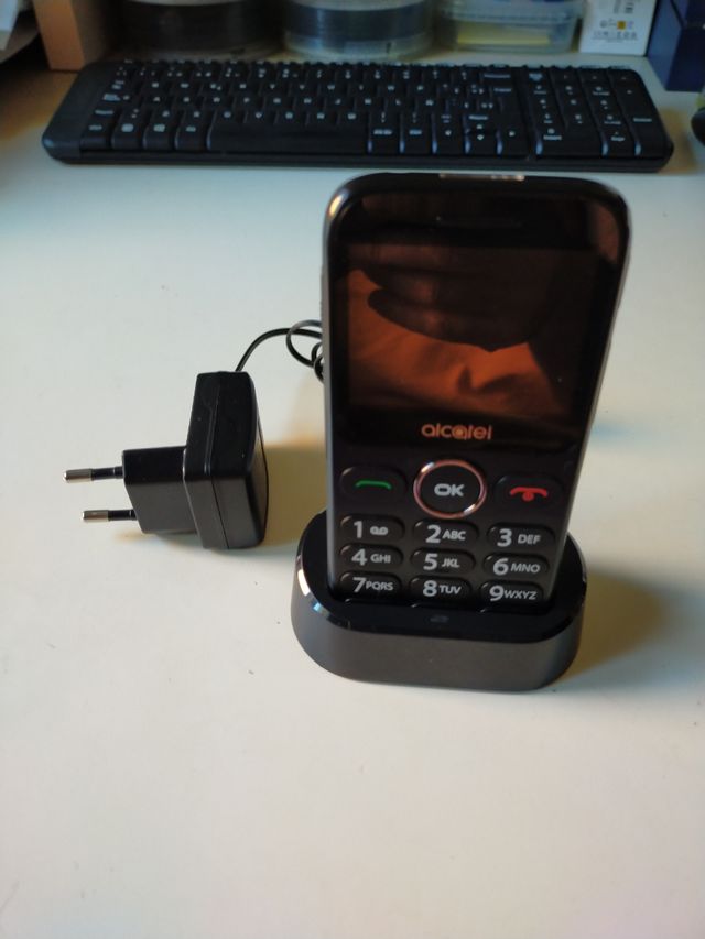 Alcatel teléfono móvil senior