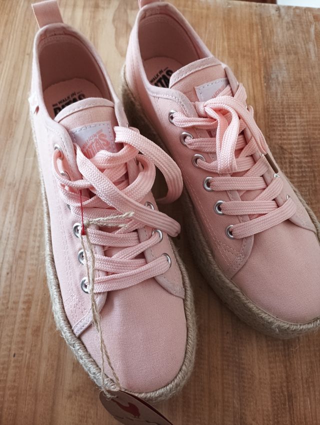 Zapatillas Pitas Rosa -nuevas con etiqueta