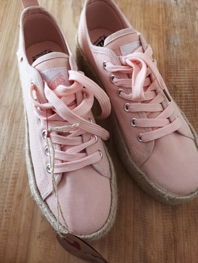 Zapatillas Pitas Rosa -nuevas con etiqueta