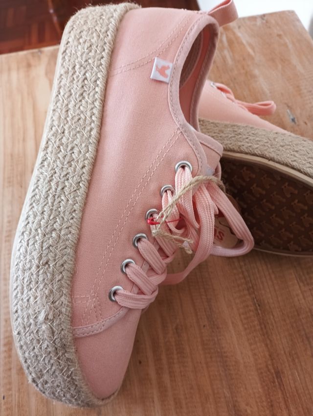 Zapatillas Pitas Rosa -nuevas con etiqueta