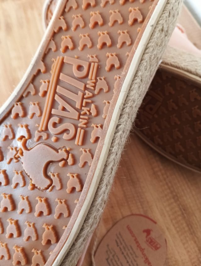 Zapatillas Pitas Rosa -nuevas con etiqueta