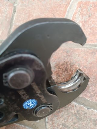 MORDAZA INOX M35