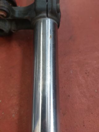 Horquilla BMW F650GS Carburación