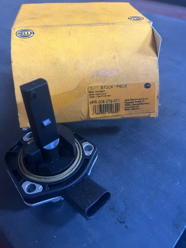Sensor nivel aceite Hella 6PR 008 079-071 VAG