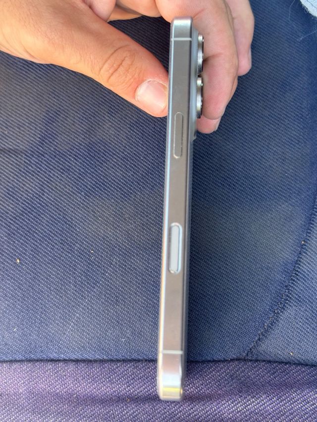 iPhone 16 Pro 128GB Grigio