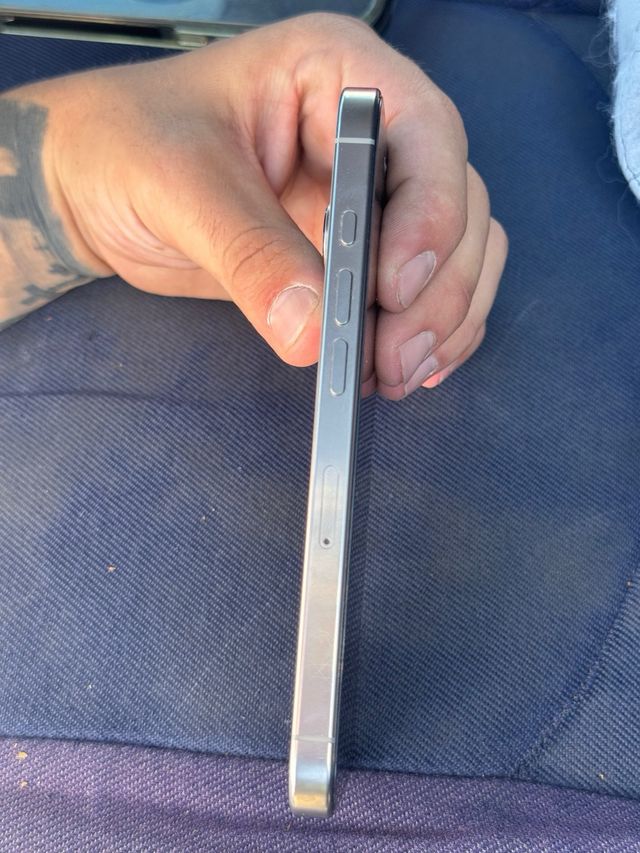 iPhone 16 Pro 128GB Grigio