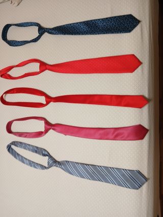 5 Corbatas - Azul, Rojo