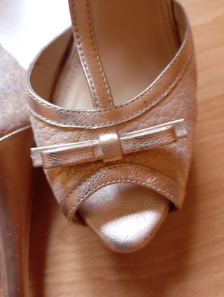 Zapatos Menbur beige tacón