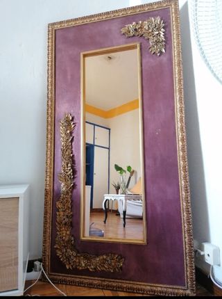 Espejo dorado y morado vintage
