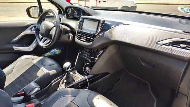 PEUGEOT 2008 1.2 130CV