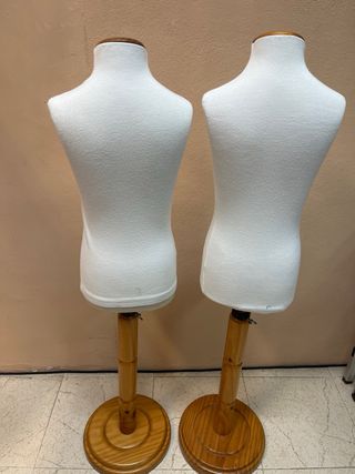 Maniqui niño madera, talla 8. 